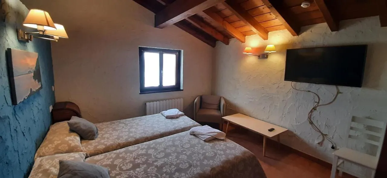 Ecohotel Rural Angiz Country house